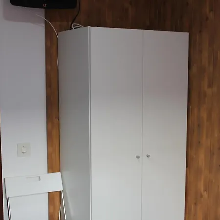 Amantes De בית הארחה *